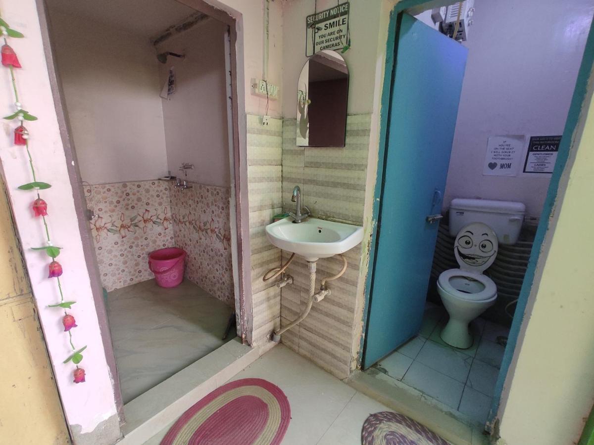 Superinn Home Stay& Guest House Agra  Exteriör bild