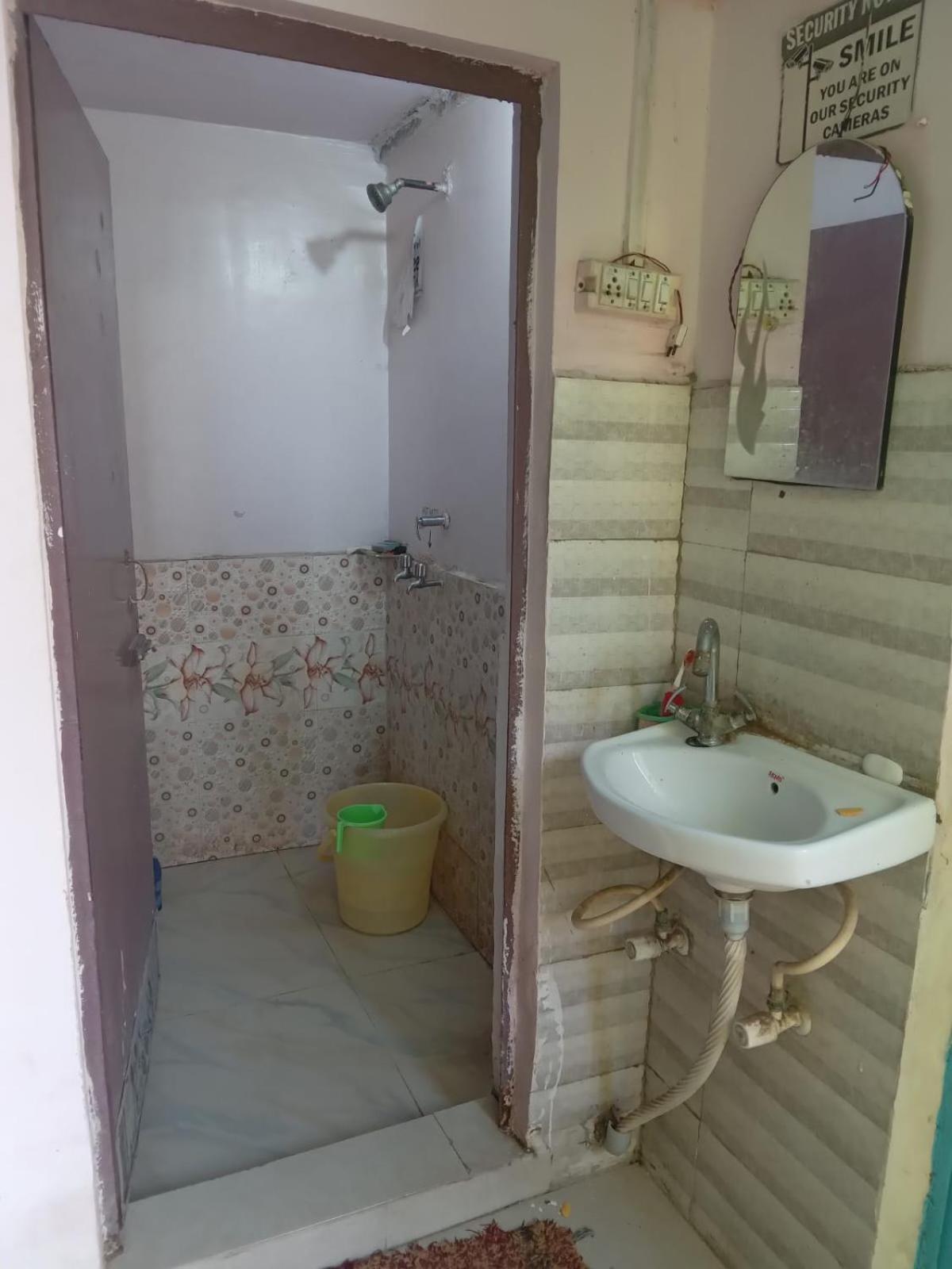 Superinn Home Stay& Guest House Agra  Exteriör bild
